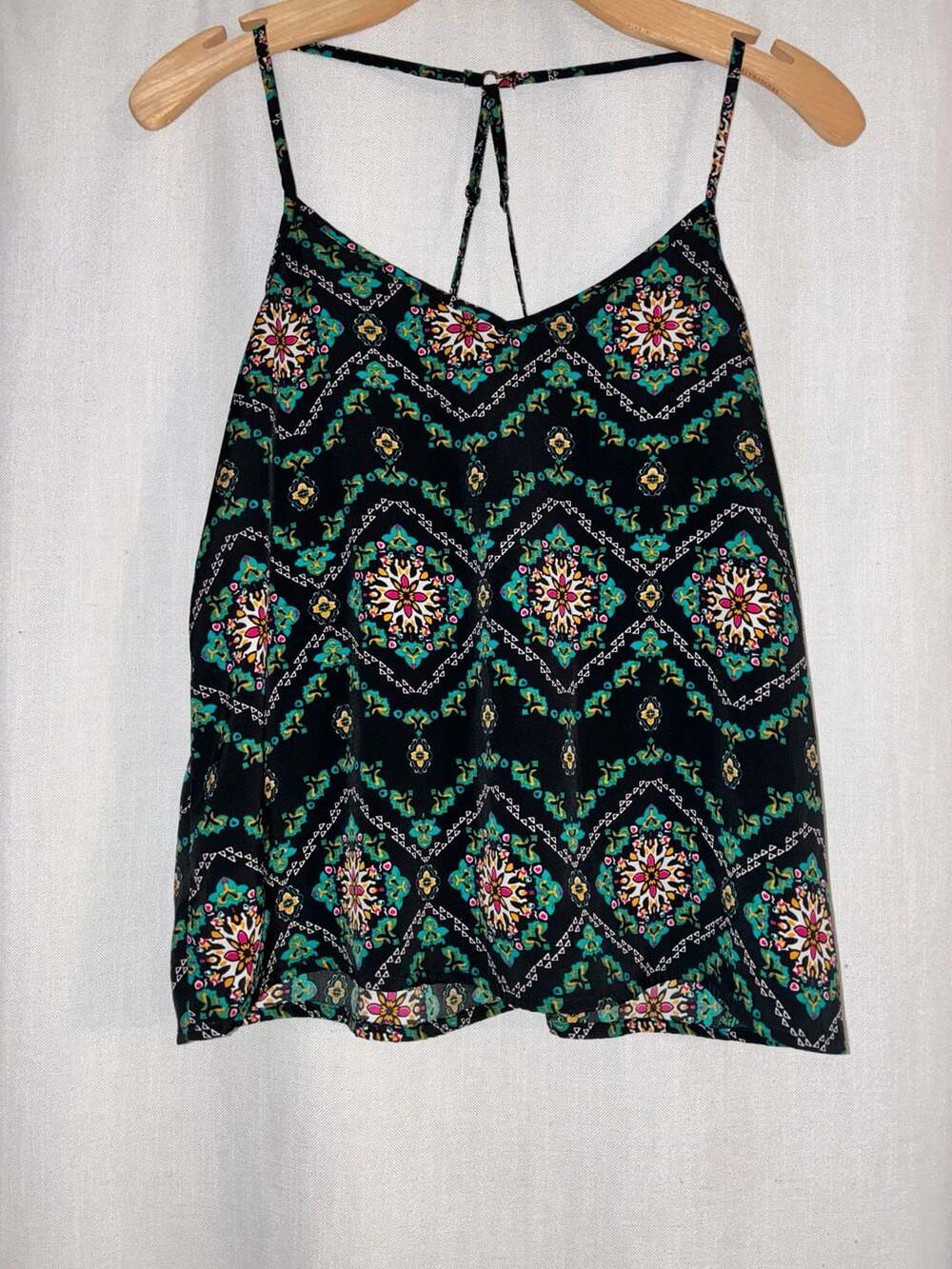 Hollister California XS Black Multi-Color Patterned Racerback Tank Top